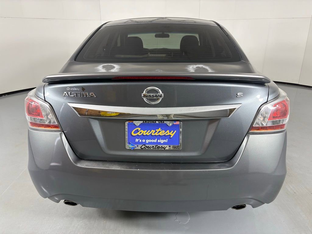 Used 2015 Nissan Altima 2.5 S w/ Sport Value Package image 7