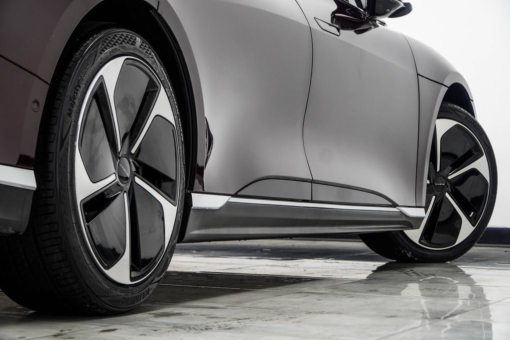 Used 2024 Lucid Air Touring AWD/4WD image 21