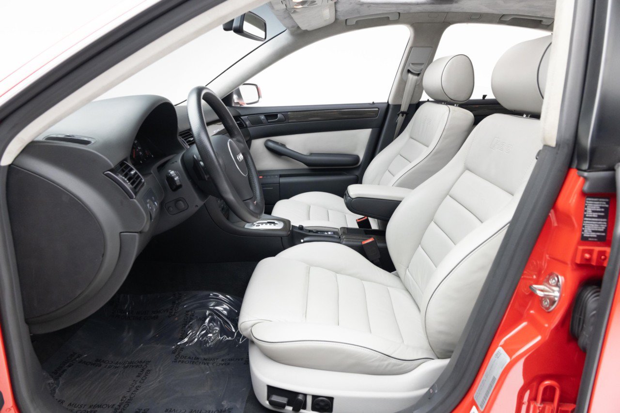 Used 2003 Audi RS 6 AWD/4WD image 24