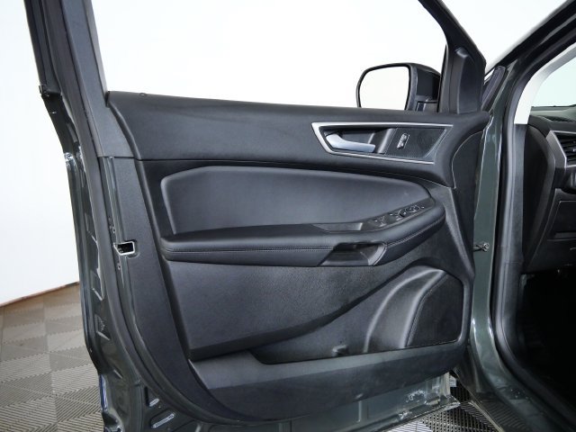 Certified 2024 Ford Edge SEL w/ Convenience Package AWD/4WD image 17