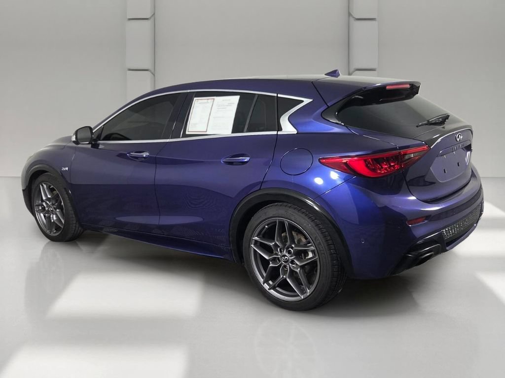 Used 2018 INFINITI QX30 Sport w/ Sport Leather Package FWD image 6