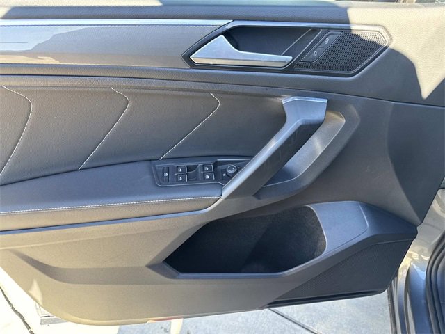 Certified 2023 Volkswagen Tiguan SE R-Line image 14