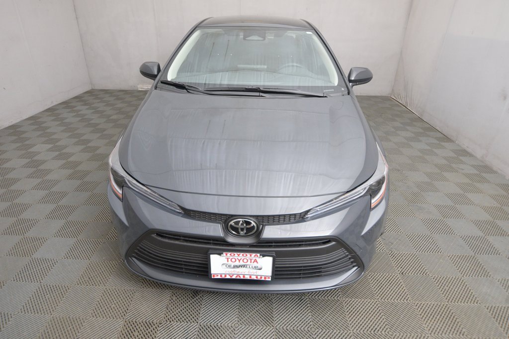 New 2026 Toyota Corolla LE image 2