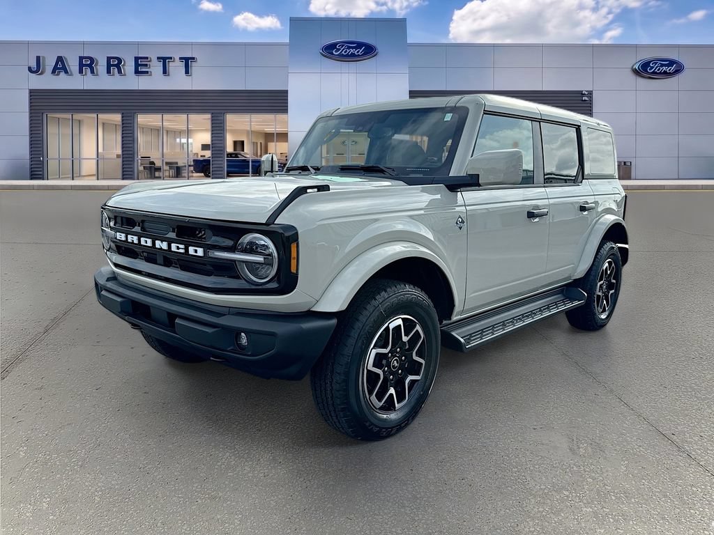 New 2026 Ford Bronco Outer Banks AWD/4WD image 3