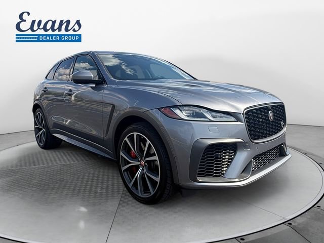 Used 2022 Jaguar F-PACE SVR image 10