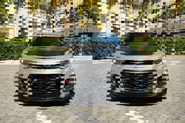 Used 2019 Chevrolet Camaro ZL1 image 4