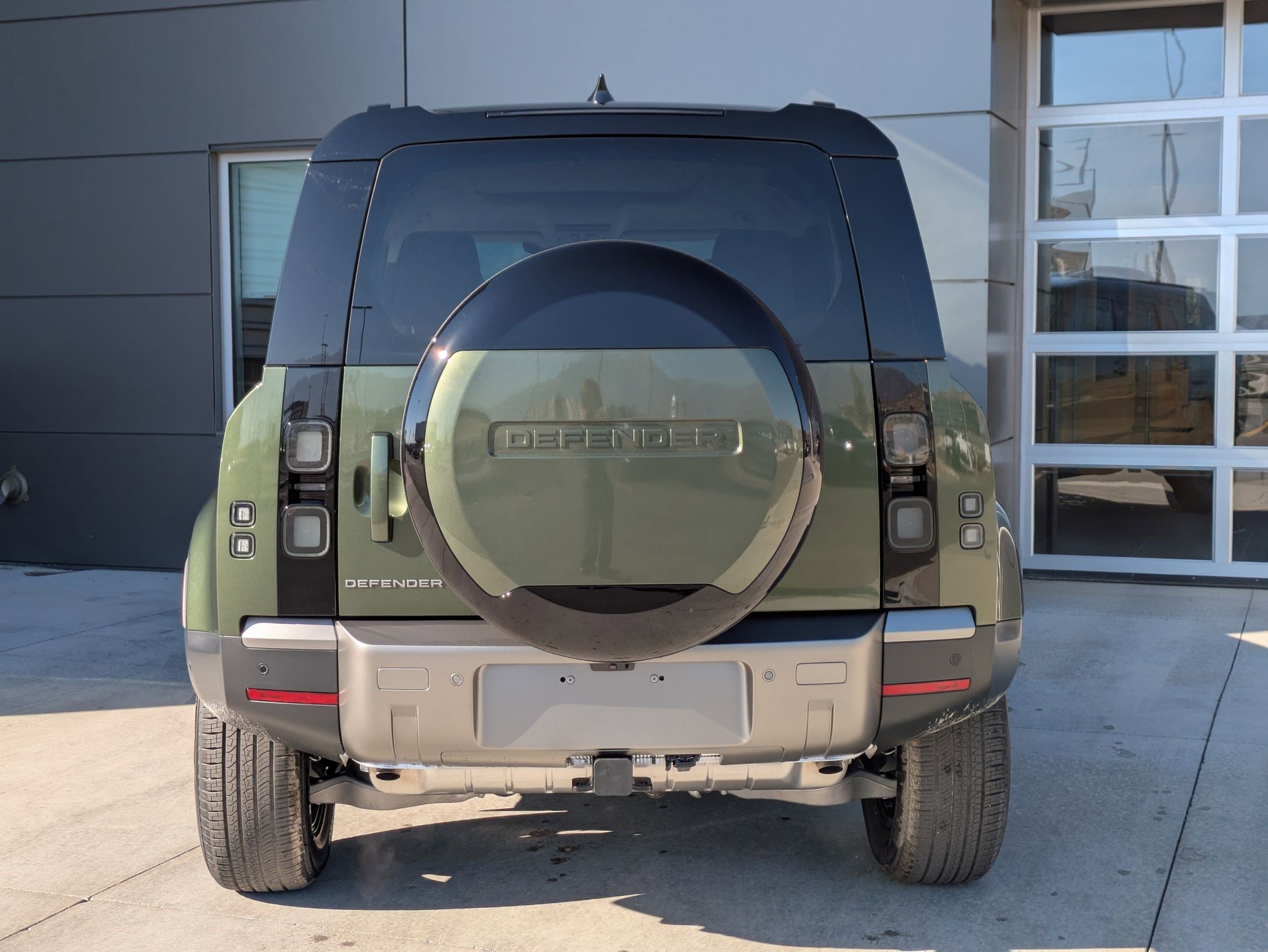 New 2026 Land Rover Defender 110 S image 7