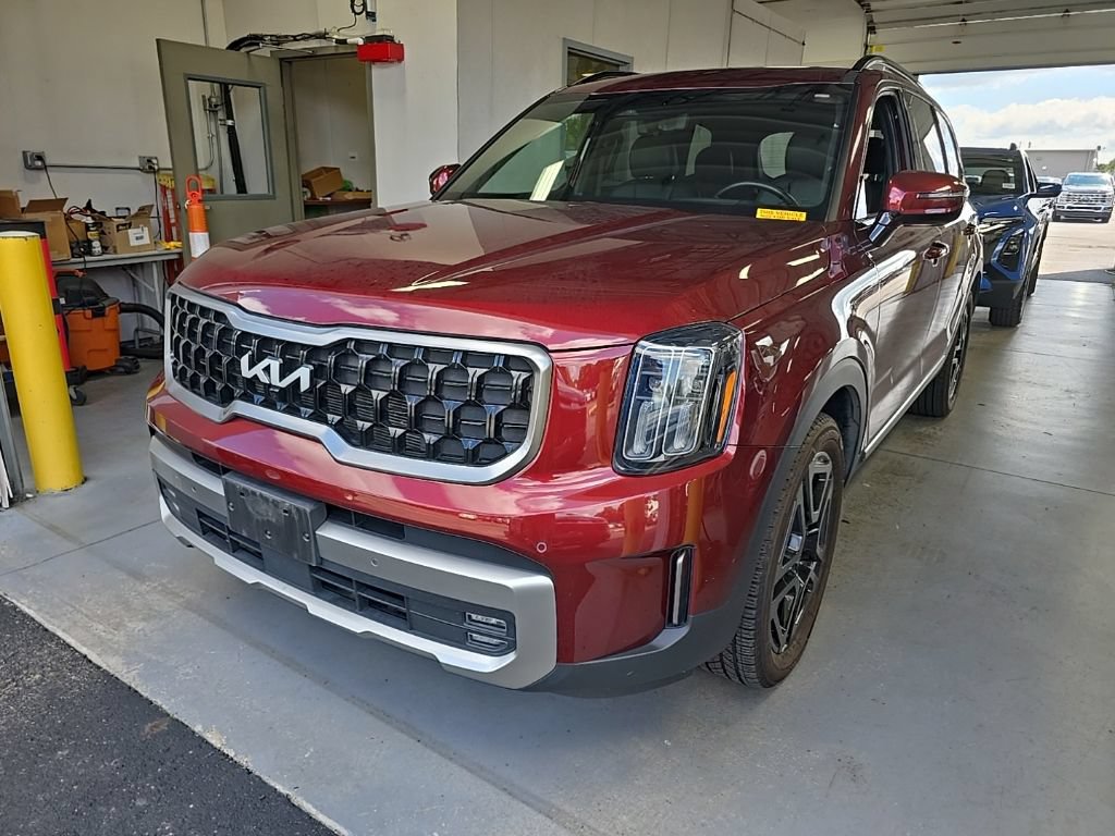 Used 2023 Kia Telluride SX Prestige X-Line AWD/4WD image 2