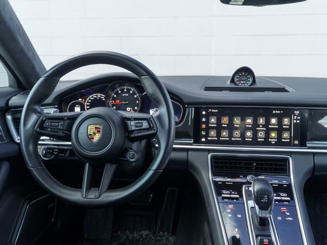 Certified 2022 Porsche Panamera GTS image 22
