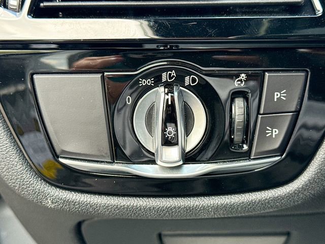 Used 2023 BMW 530i w/ Premium Package image 36