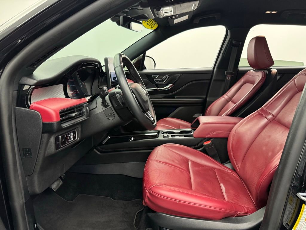 Used 2024 Lincoln Corsair Reserve w/ Equipment Group 201A image 19