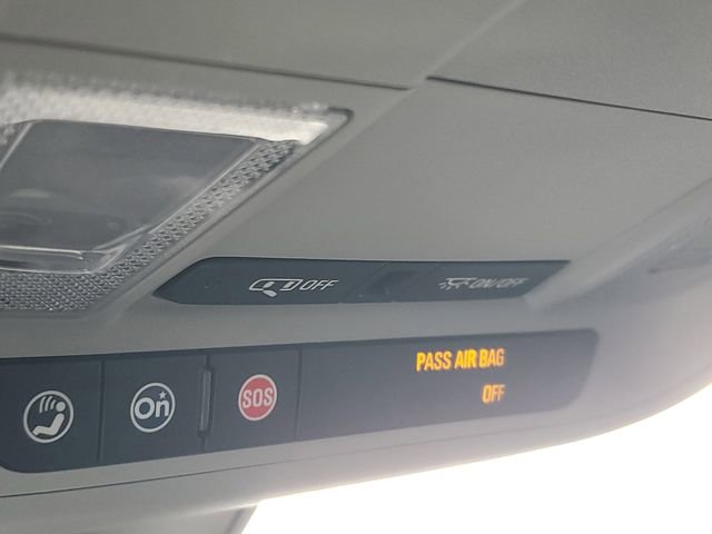 Certified 2017 Chevrolet Malibu Premier image 30