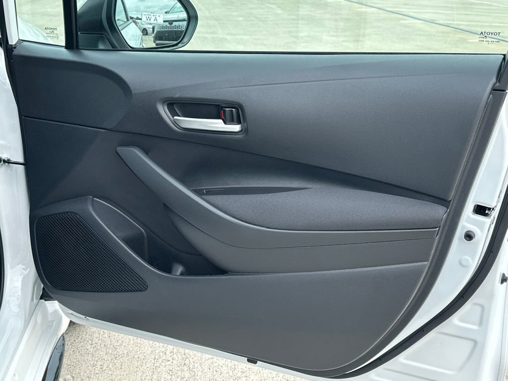 New 2026 Toyota Corolla SE FWD image 12