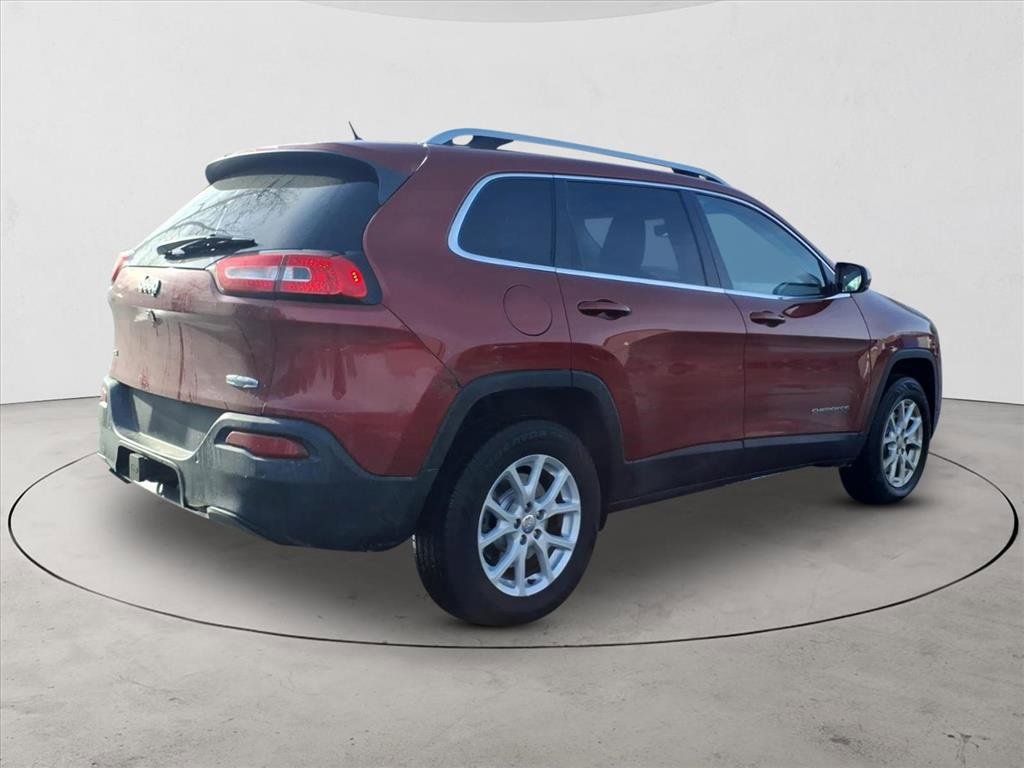 Used 2017 Jeep Cherokee Latitude w/ Safety/Convenience Group image 5