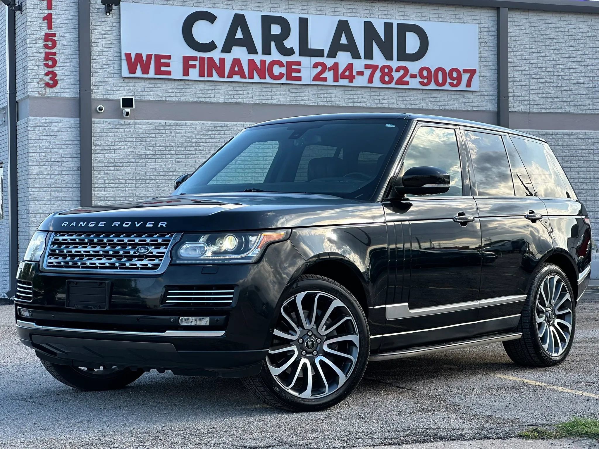 Used 2014 Land Rover Range Rover Autobiography AWD/4WD image 1