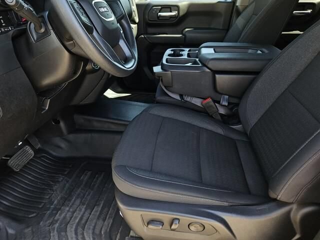 New 2026 GMC Sierra 1500 Pro w/ Pro Value Package AWD/4WD image 16