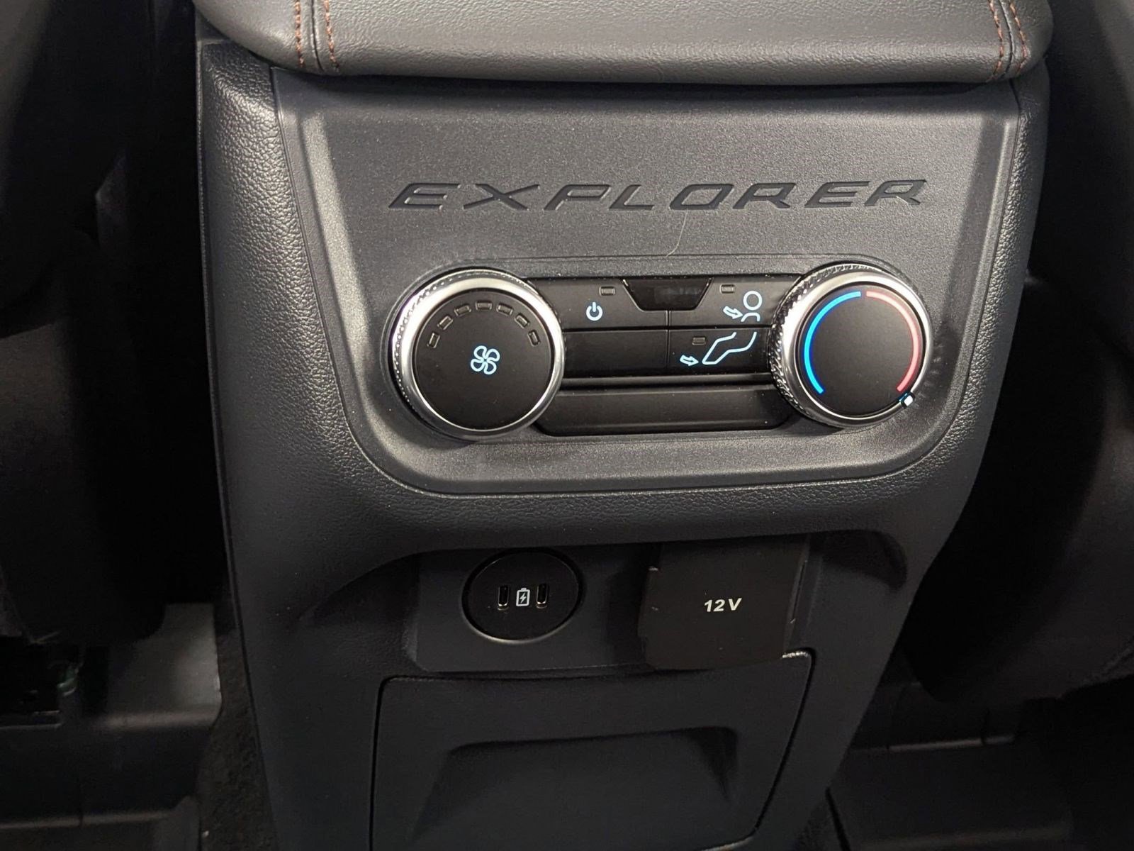 New 2026 Ford Explorer Active w/ Active Comfort Package image 14