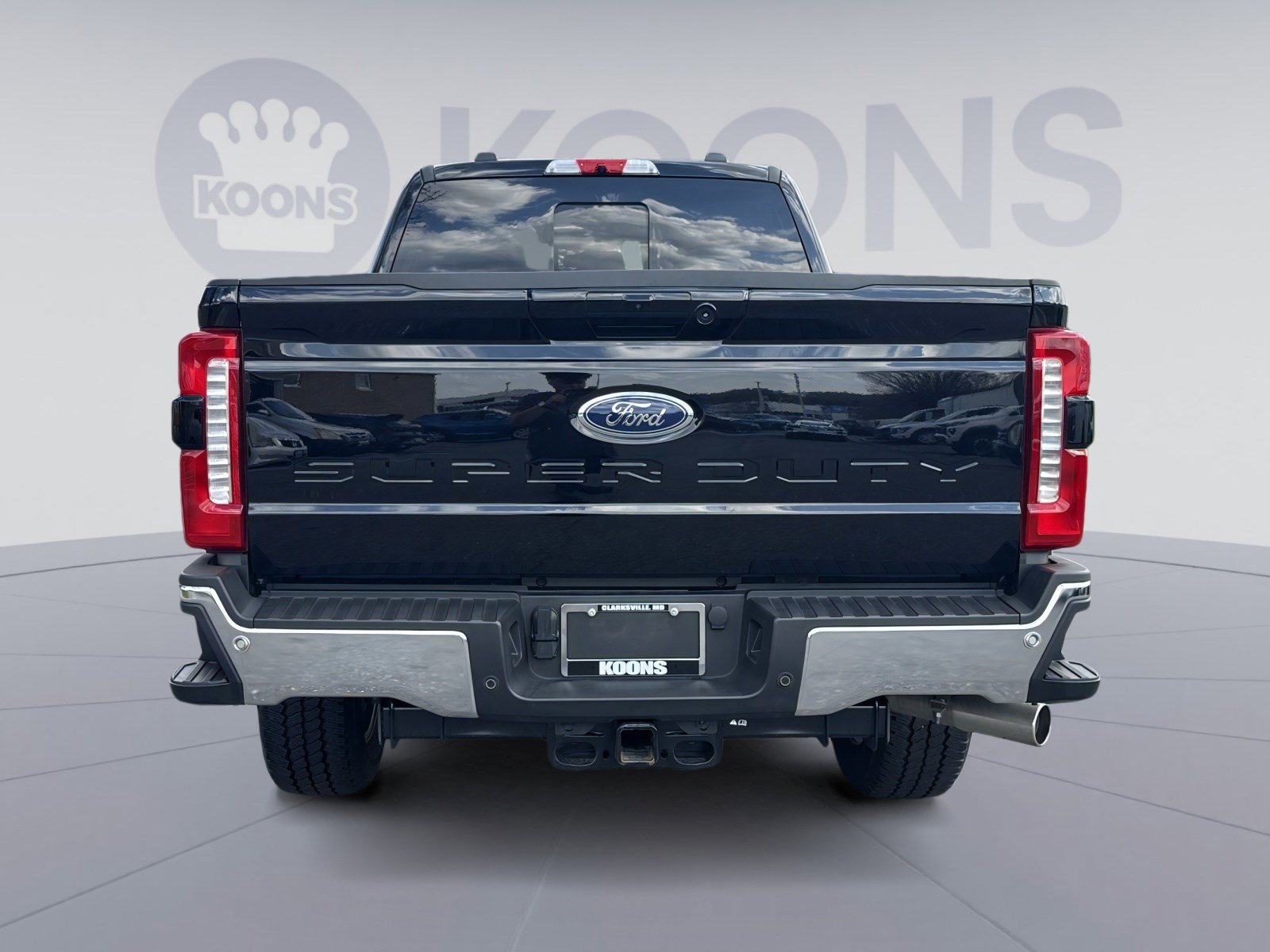 Used 2025 Ford F250 Lariat w/ Chrome Package image 5