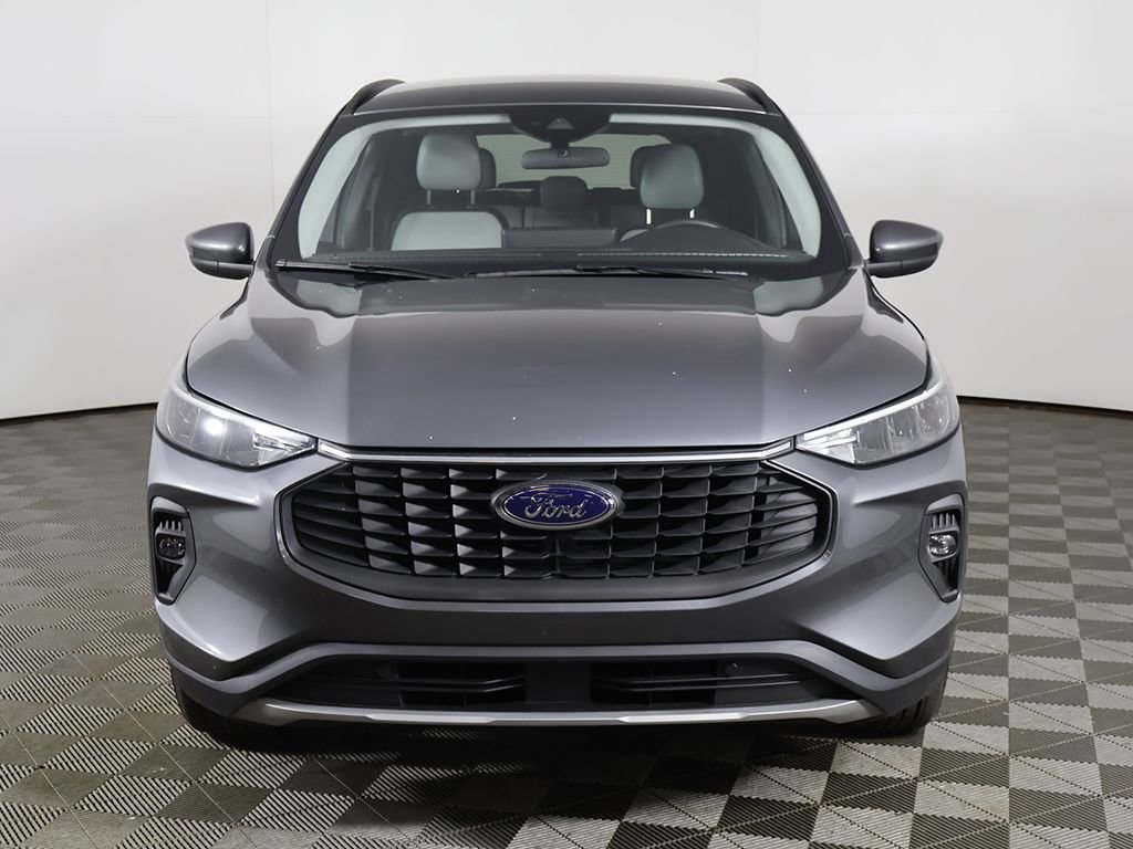 Used 2024 Ford Escape SE image 11