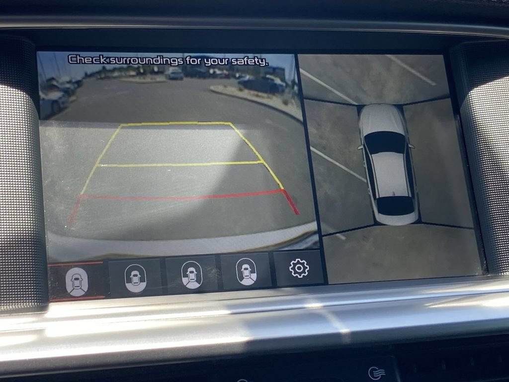 Used 2019 Kia Optima SX w/ SX Limited (Black) Package FWD image 11