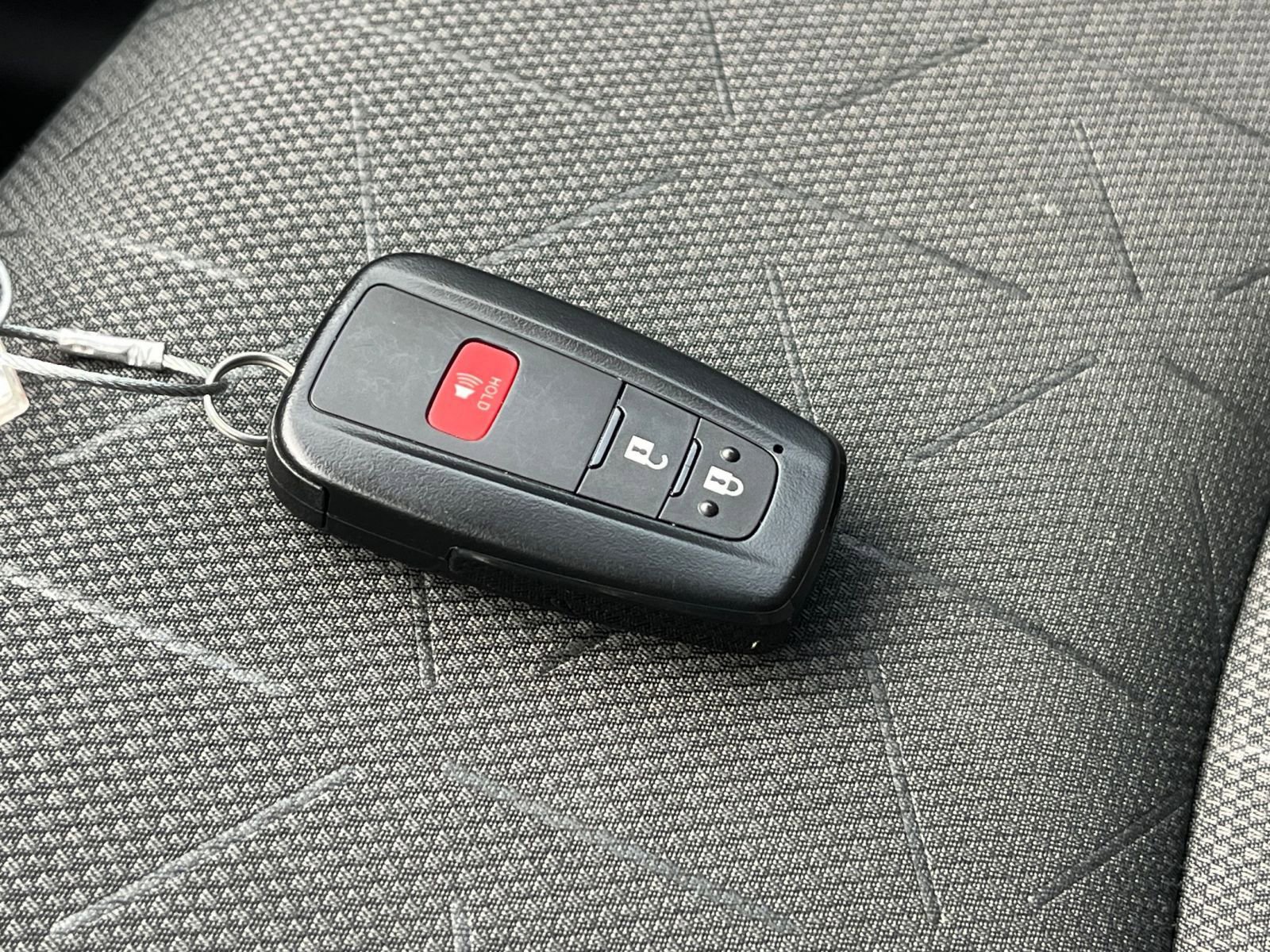 Used 2025 Toyota RAV4 XLE w/ Weather Package image 21