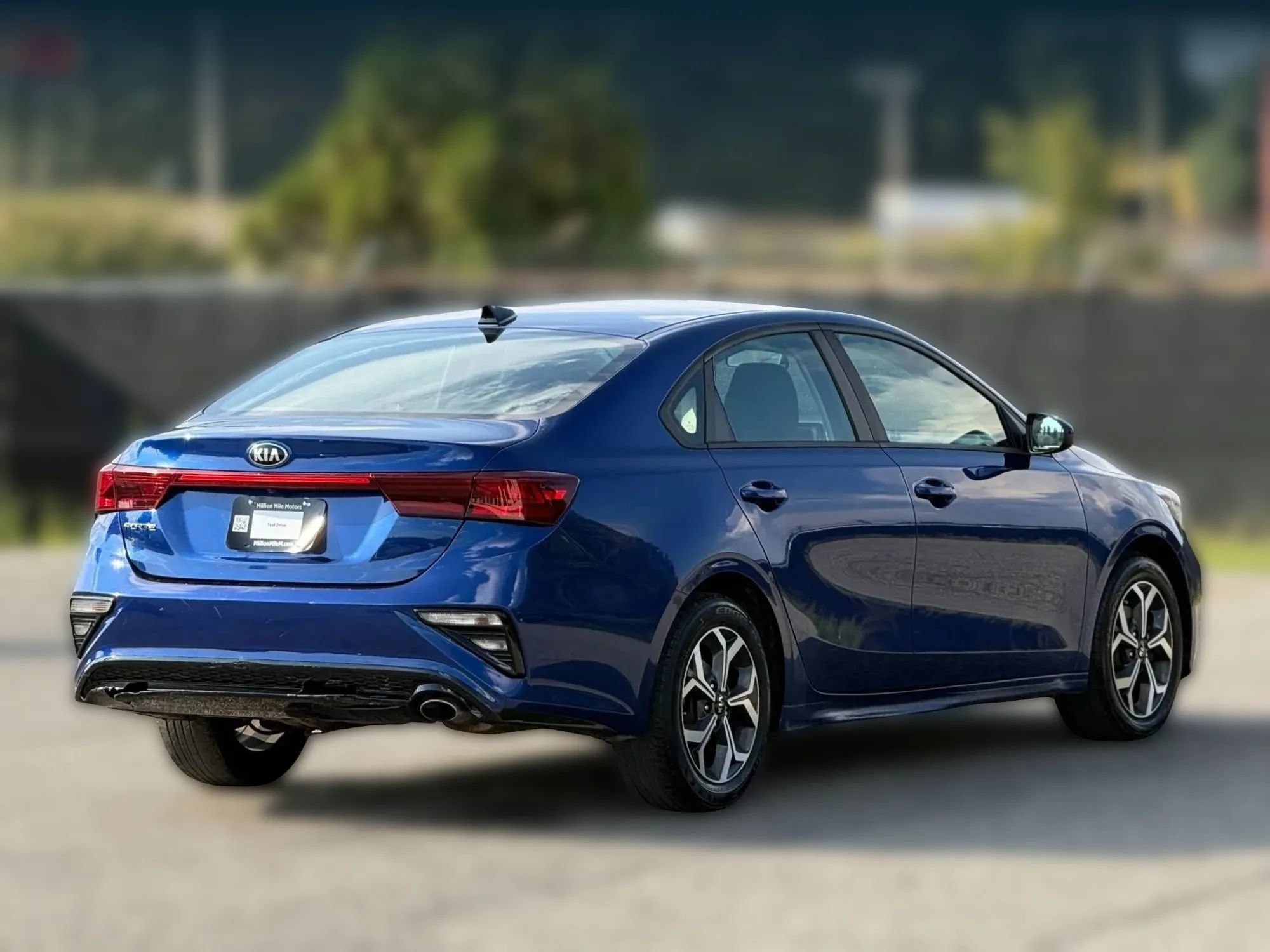 Used 2019 Kia Forte LXS FWD image 9