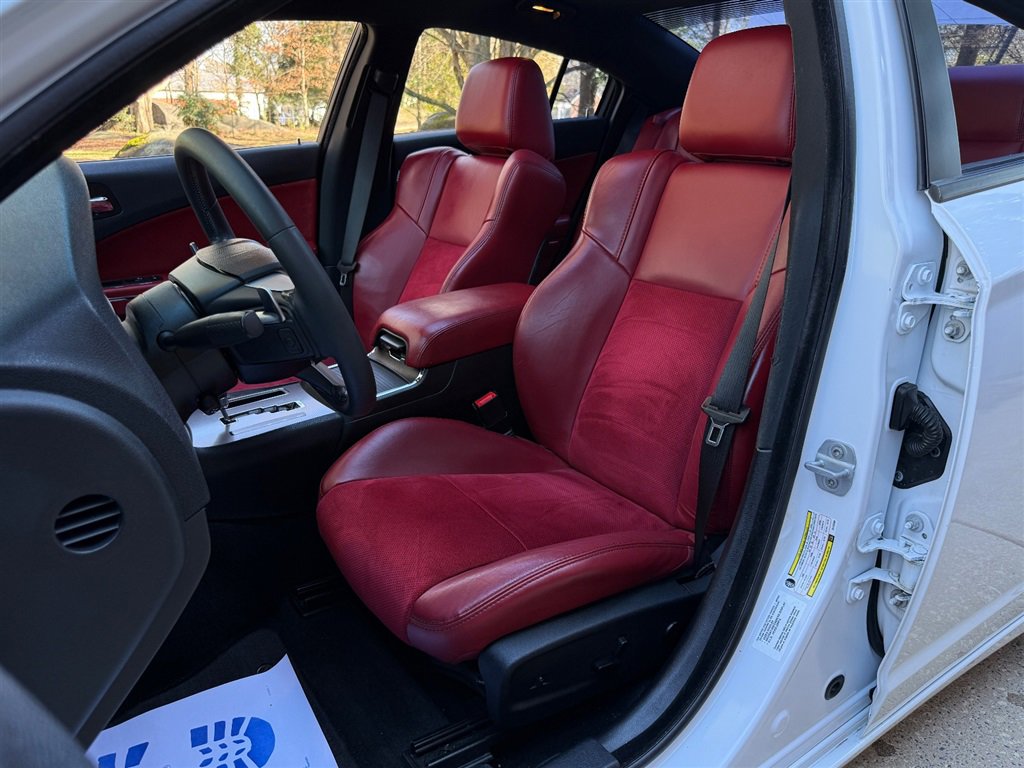 Used 2014 Dodge Charger R/T image 53