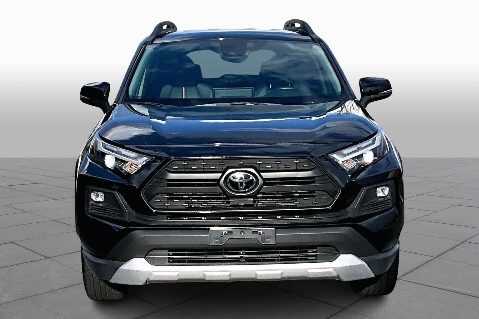 Used 2024 Toyota RAV4 Adventure image 4
