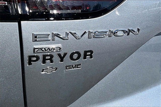 Used 2023 Buick Envision Essence image 24