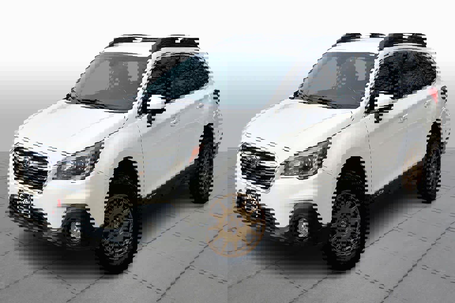 Used 2019 Subaru Outback 2.5i Premium image 1