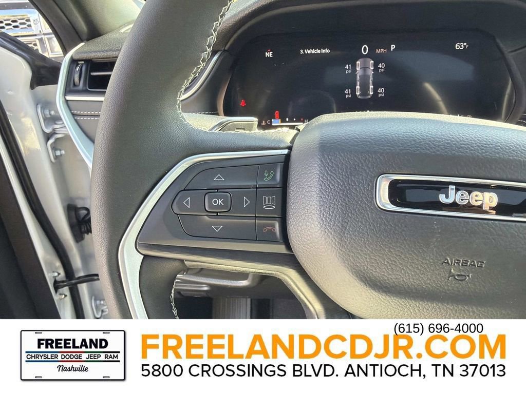 New 2025 Jeep Grand Cherokee 4WD image 22