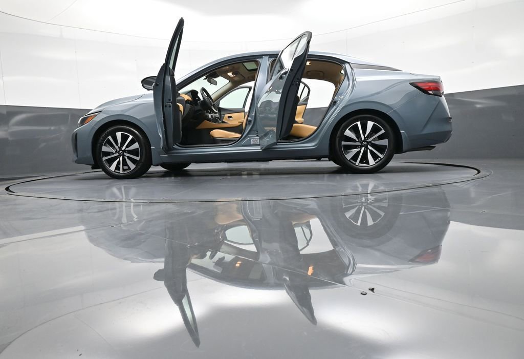 Used 2024 Nissan Sentra SV w/ SV Premium Package FWD image 48