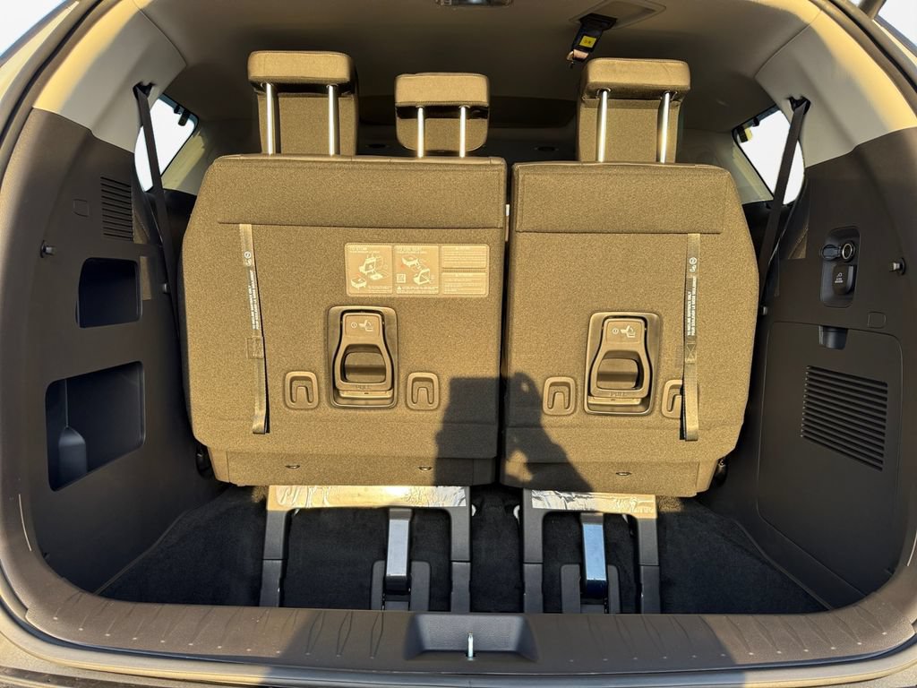 New 2026 Kia Carnival SX Prestige FWD image 18