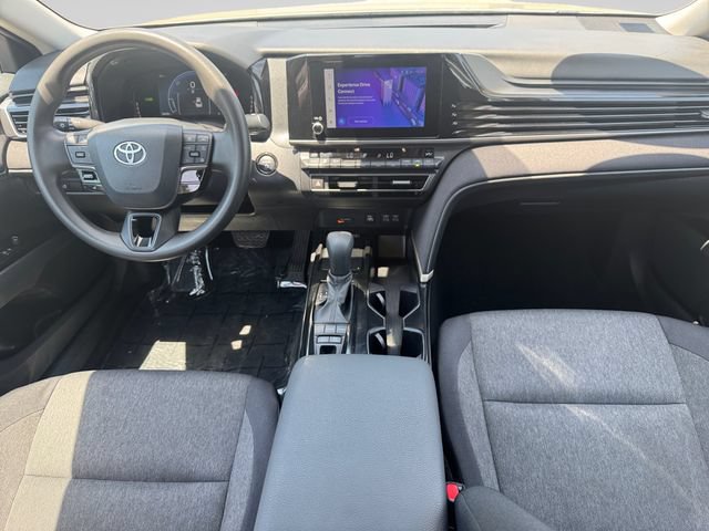 Used 2025 Toyota Camry LE FWD image 15