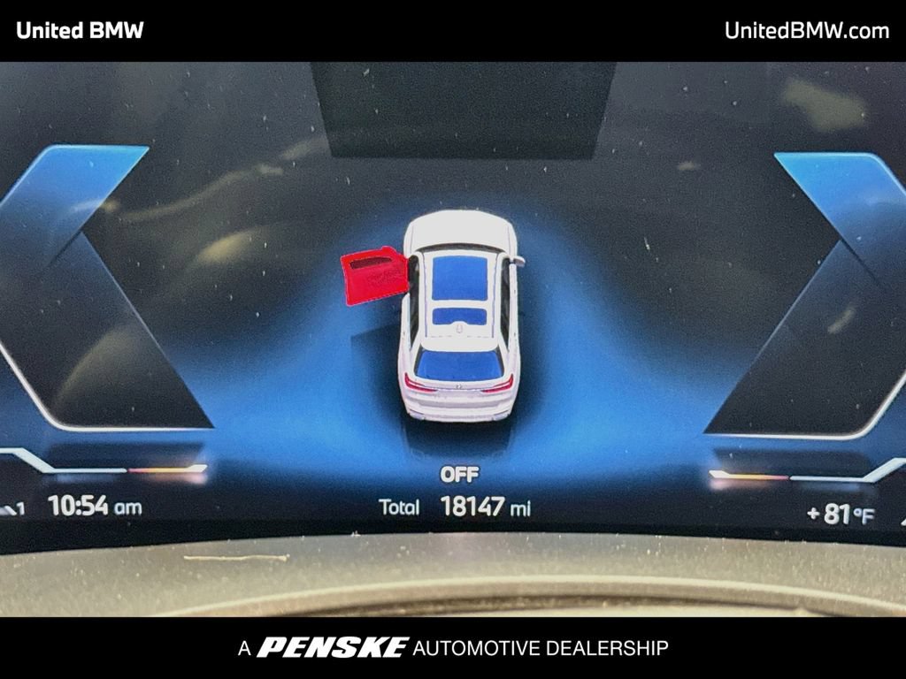Certified 2025 BMW X7 xDrive40i w/ Parking Assistance Package AWD/4WD image 14