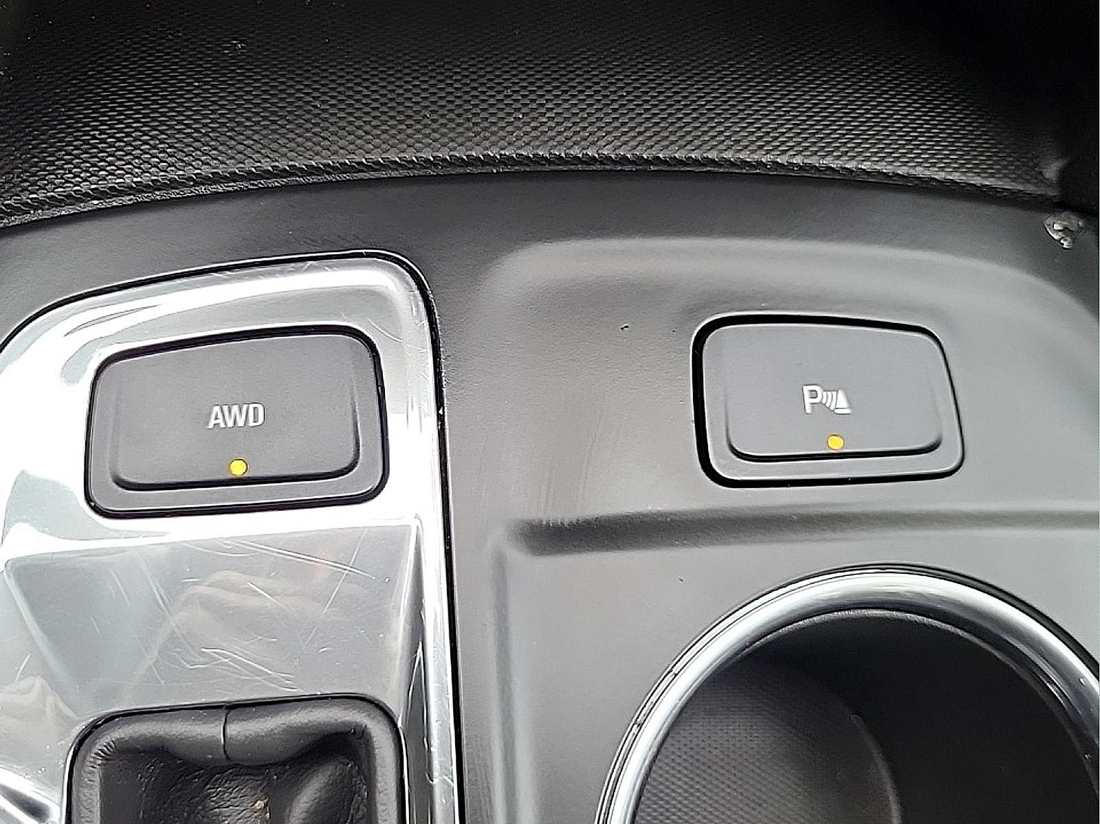 Used 2024 Chevrolet Equinox LT AWD/4WD image 24