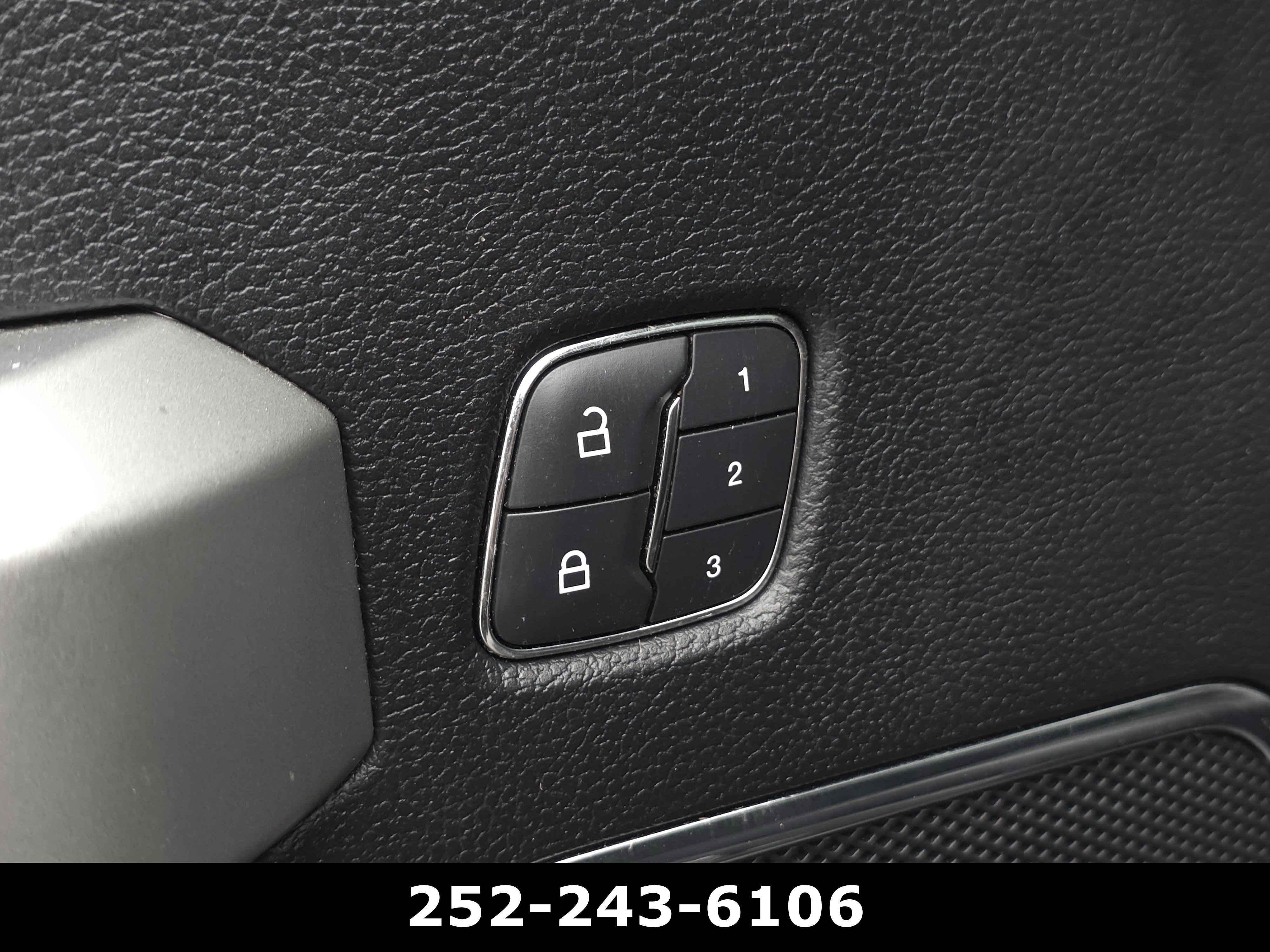 Used 2018 Ford F150 Lariat AWD/4WD image 12