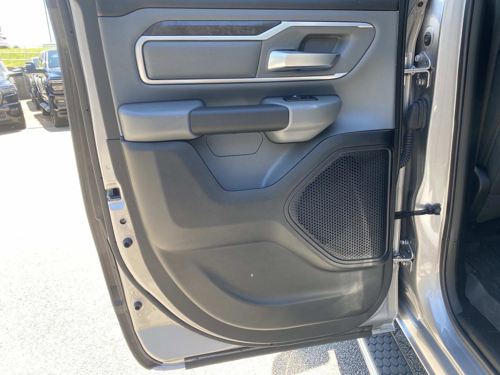 Used 2022 RAM 1500 Big Horn RWD image 18