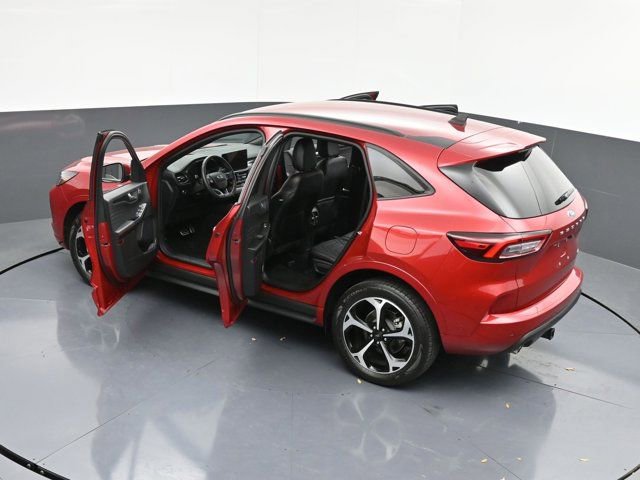 Used 2024 Ford Escape ST-Line Elite w/ Premium Technology Package image 43