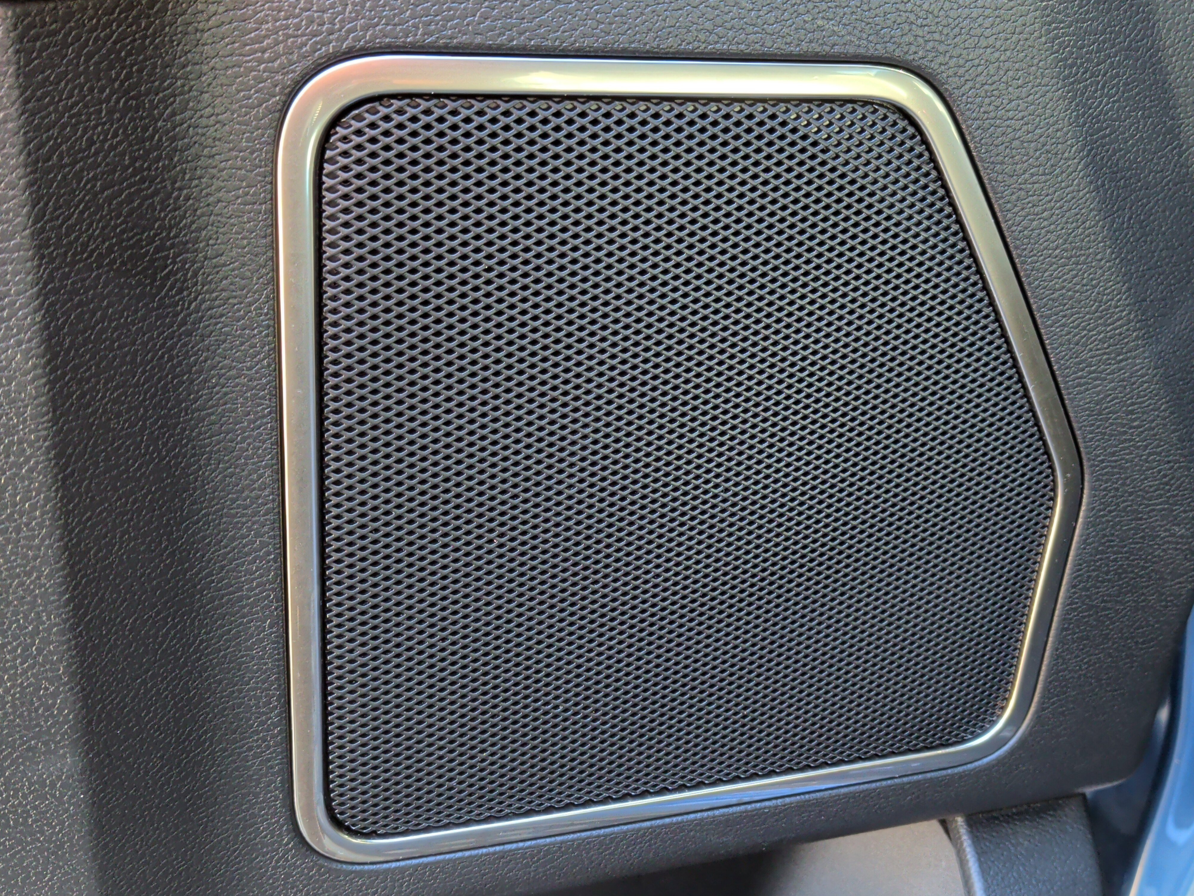 Used 2019 Ford F150 Raptor w/ Equipment Group 802A Luxury image 28