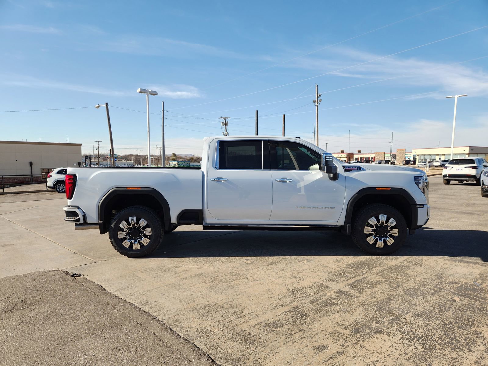 New 2026 GMC Sierra 2500 Denali w/ Denali Reserve Package image 7