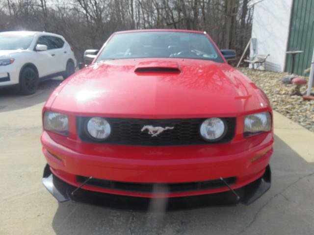 Used 2007 Ford Mustang GT Premium image 2
