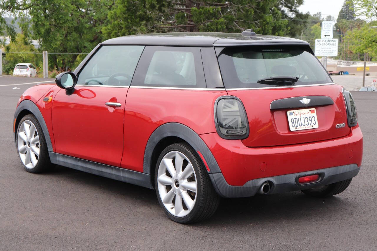 Used 2014 MINI Cooper 2-Door Hardtop FWD image 6
