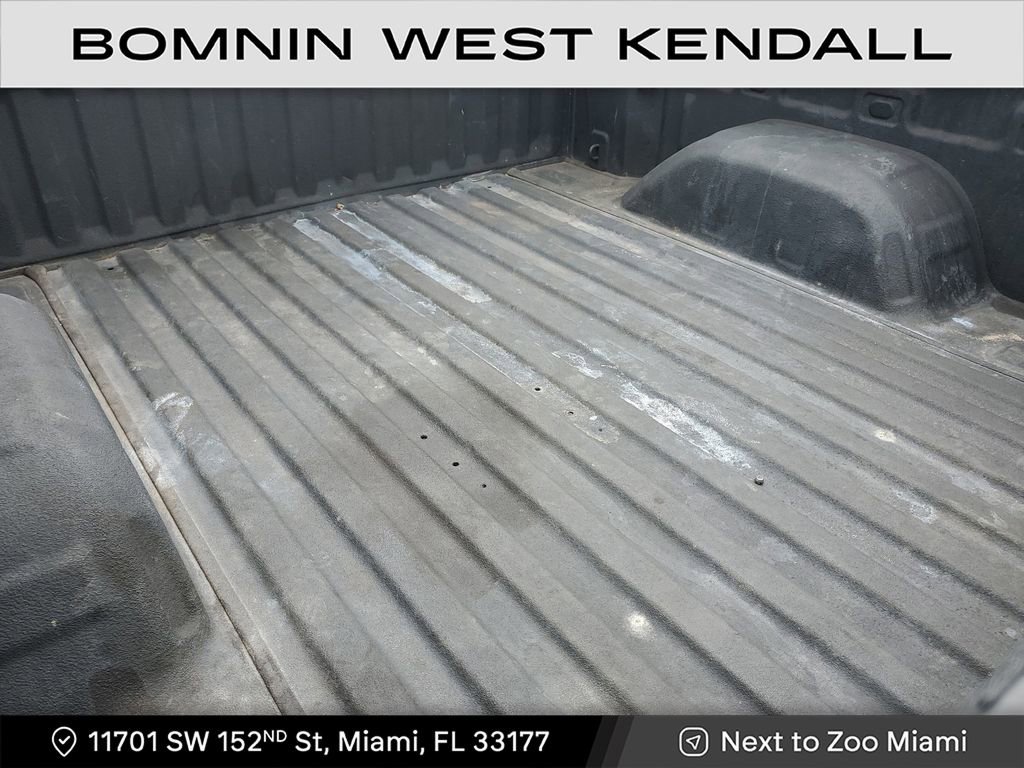 Used 2023 GMC Sierra 1500 Pro w/ Convenience Package image 5