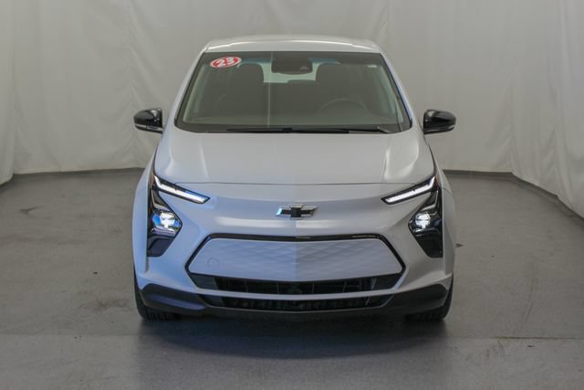 Used 2023 Chevrolet Bolt LT w/ Driver Confidence Package FWD image 4