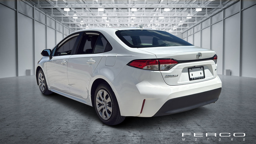 Used 2023 Toyota Corolla LE FWD image 3