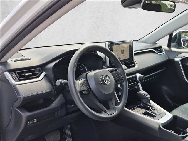Used 2024 Toyota RAV4 XLE w/ Convenience Package FWD image 10
