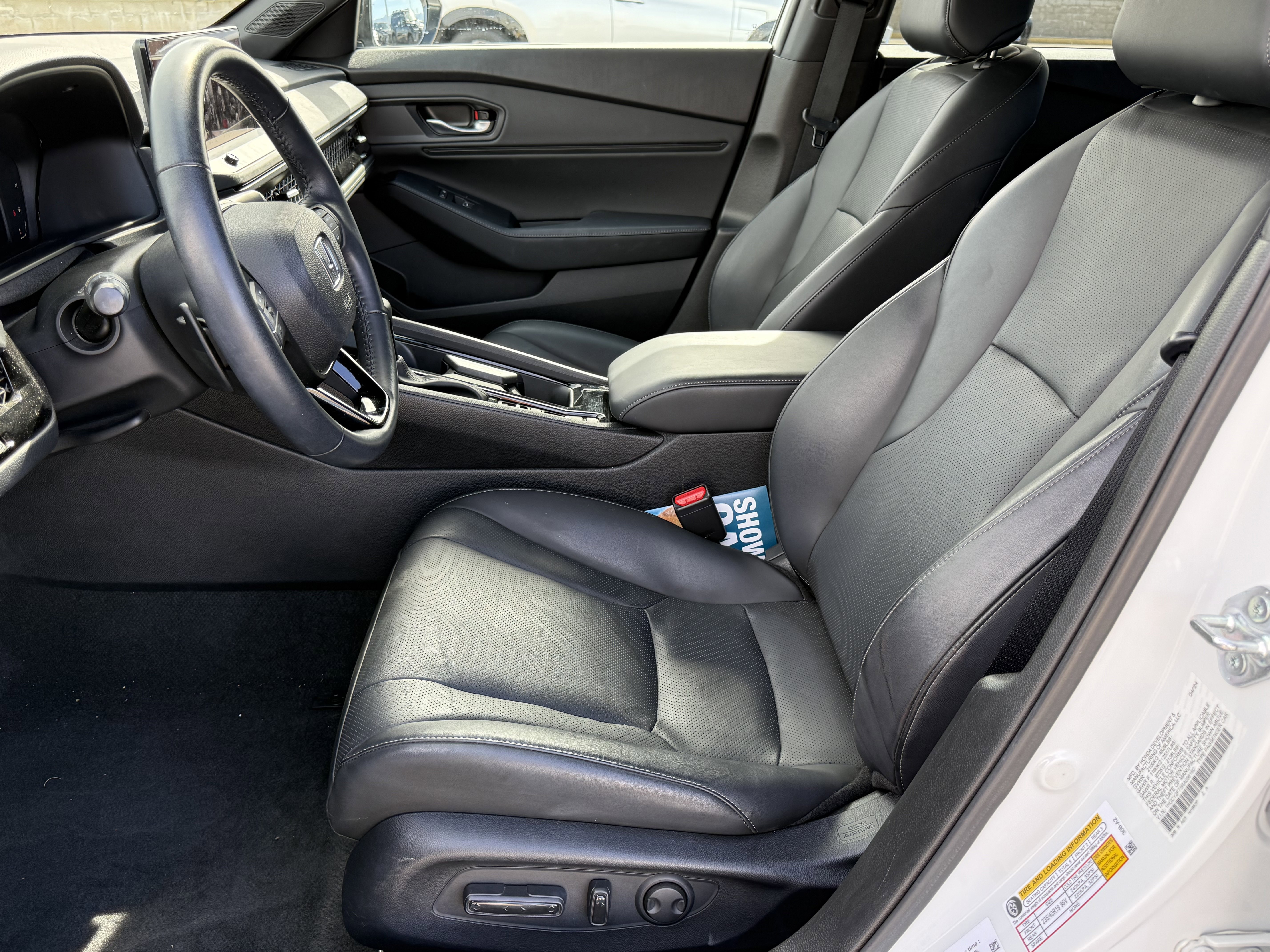 Used 2024 Honda Accord Sport image 19