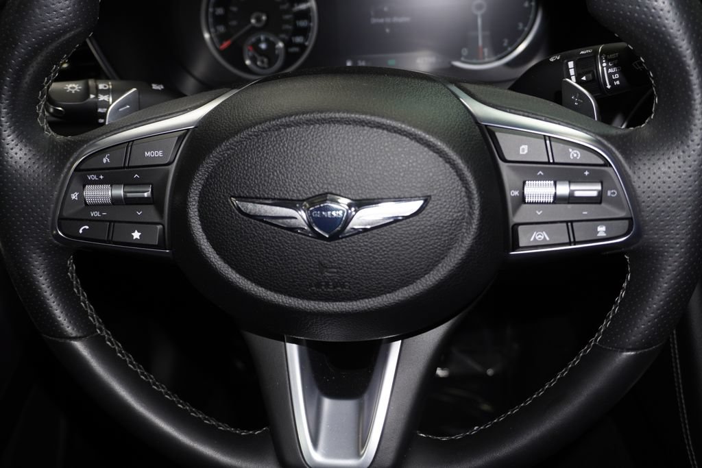 Used 2022 Genesis G70 2.0T w/ Prestige Package AWD/4WD image 16