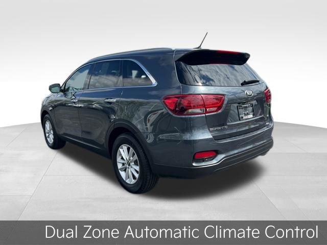 Certified 2020 Kia Sorento LX w/ LX I4 Convenience Package FWD image 6
